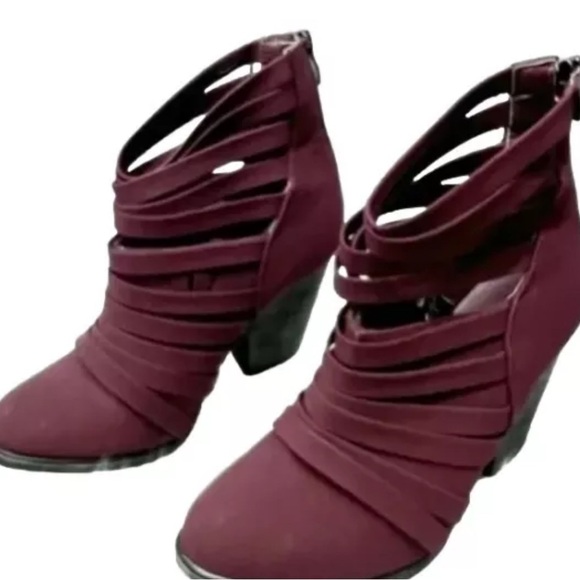 ETC Womens Red Strappy Heel Ankle Boot Booties Size L8/9 - Picture 1 of 5